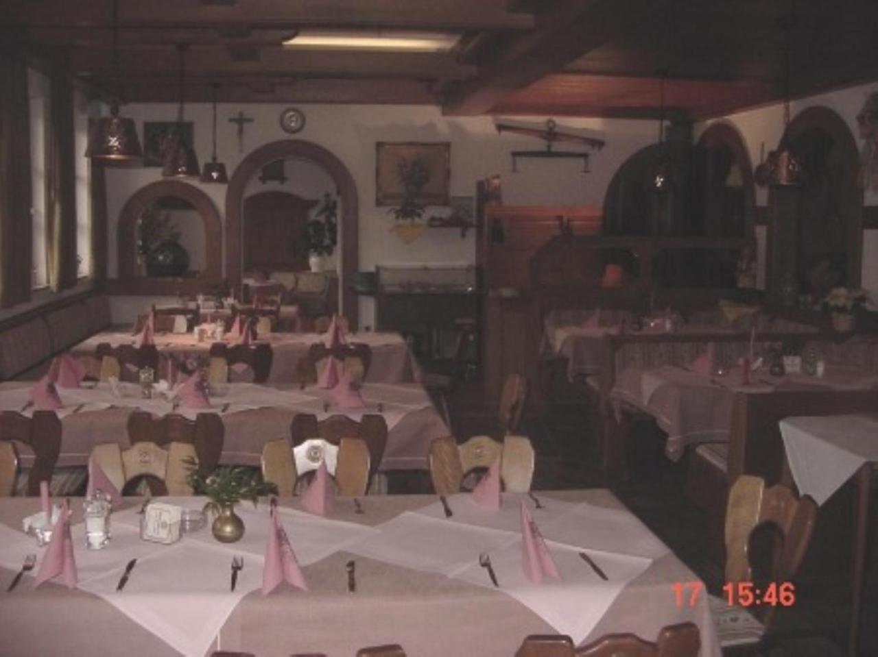Landgasthof Zur Krone Krautheim Esterno foto