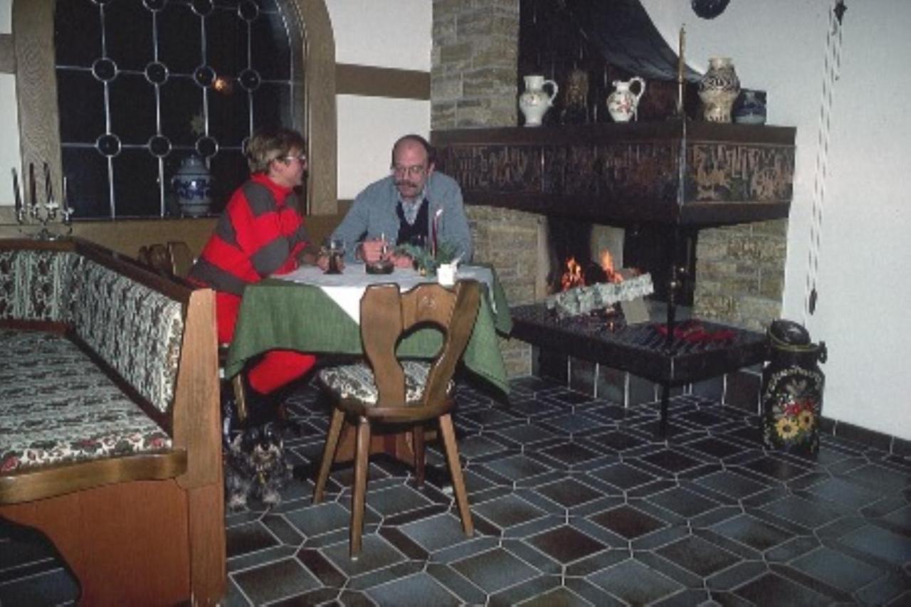 Landgasthof Zur Krone Krautheim Esterno foto